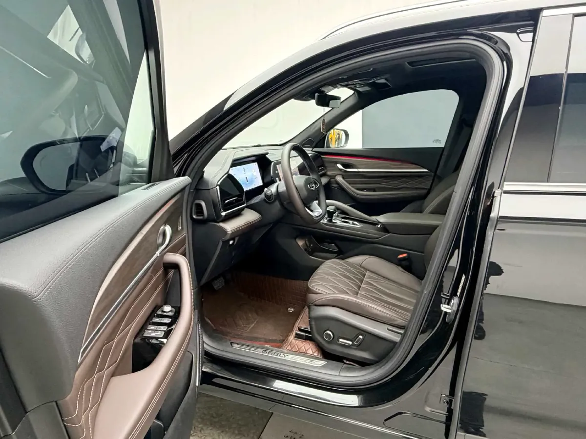 2024 Geely Monjaro 2.0T 238HP L4 8AT,autocango,china used car exporter,china ev exporter,chinese used car exporter,chinese used ev exporter