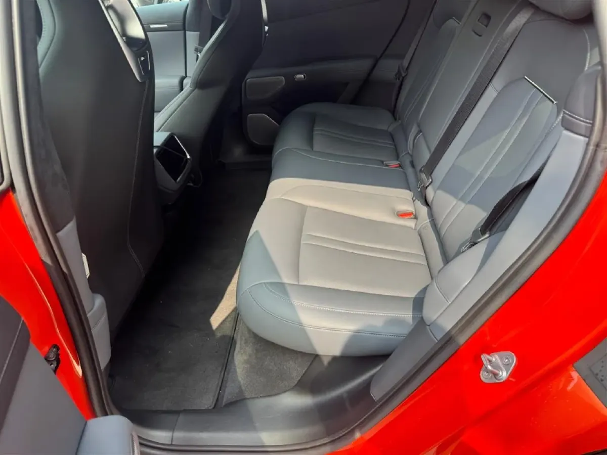 2025 MI YU7 BEV 101.7KWH,autocango,china used car exporter,china ev exporter,chinese used car exporter,chinese used ev exporter