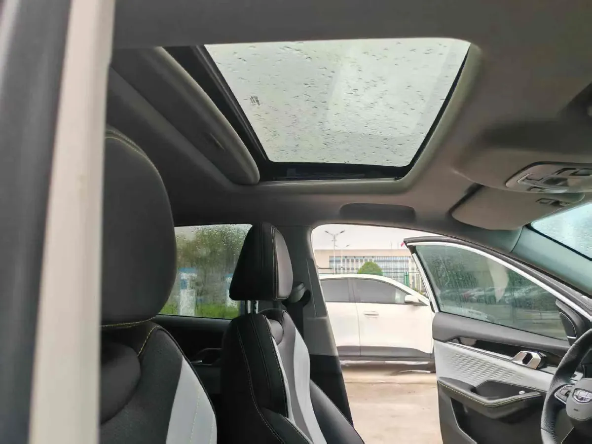 2022 Geely Coolray 1.5T 181HP L4 7DCT,autocango,china used car exporter,china ev exporter,chinese used car exporter,chinese used ev exporter