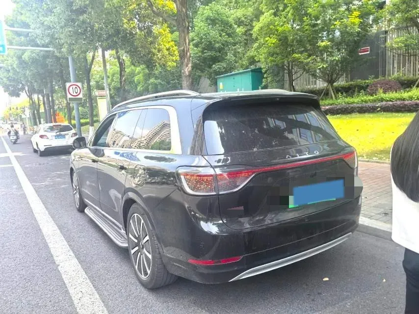 2024 AITO AITO M9 BEV 100KWH,autocango,china used car exporter,china ev exporter,chinese used car exporter,chinese used ev exporter