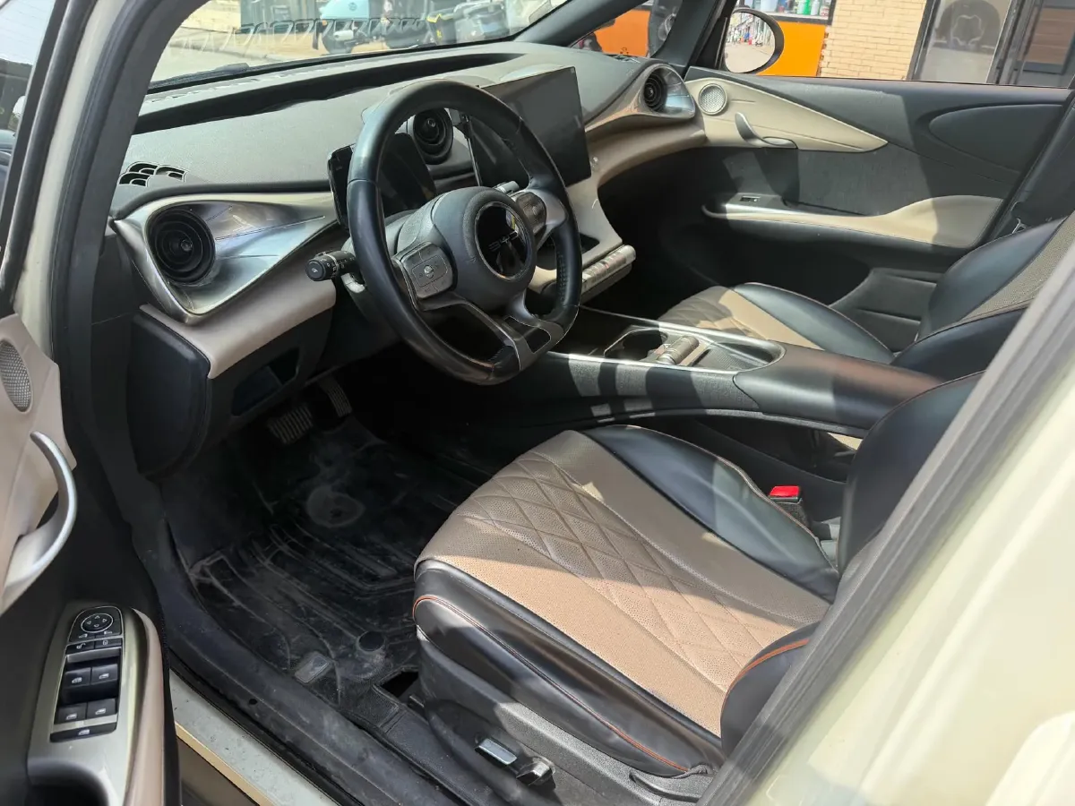 2021 Ford Escort 1.5L 122HP L3 6AT,autocango,china used car exporter,china ev exporter,chinese used car exporter,chinese used ev exporter