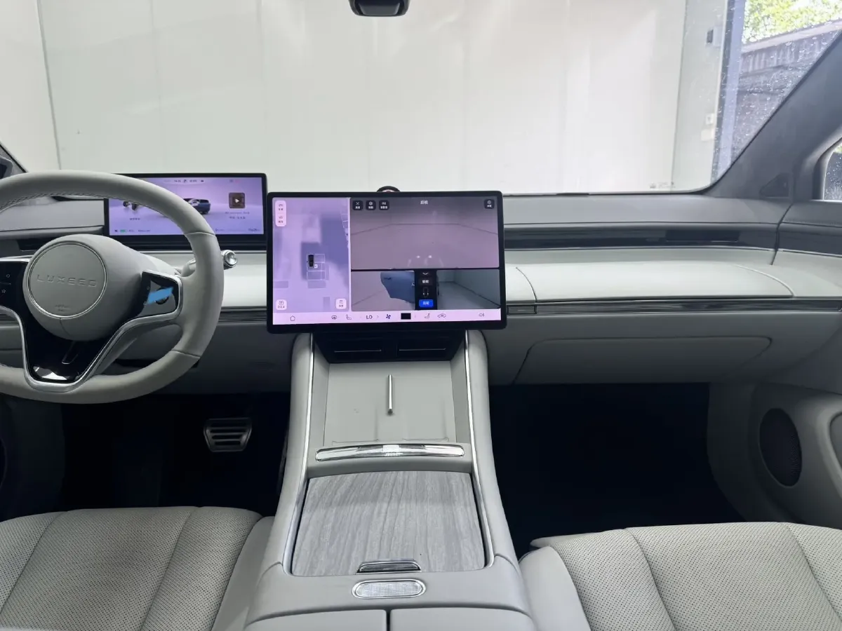 2025 Luxeed S7 BEV 82KWH,autocango,china used car exporter,china ev exporter,chinese used car exporter,chinese used ev exporter