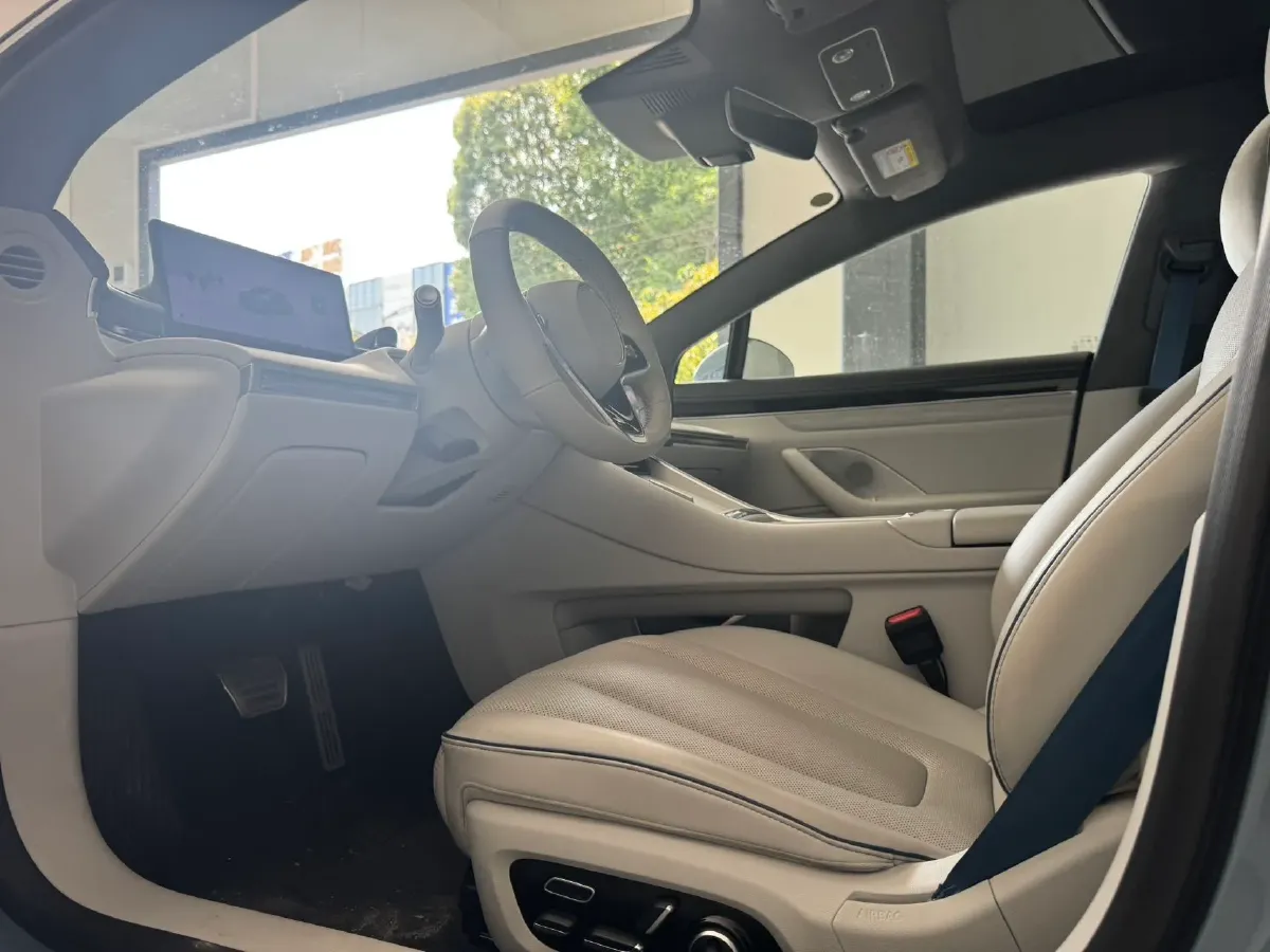 2025 Luxeed S7 BEV 82KWH,autocango,china used car exporter,china ev exporter,chinese used car exporter,chinese used ev exporter