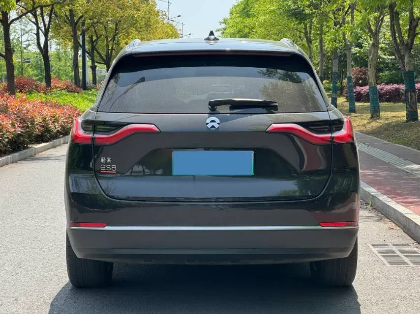2022 NIO ES8 BEV 100KWH,autocango,china used car exporter,china ev exporter,chinese used car exporter,chinese used ev exporter