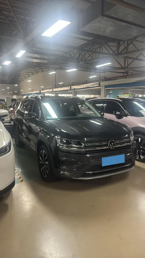 2021 Volkswagen Tharu 2.0T 186HP L4 7DCT,autocango,china used car exporter,china ev exporter,chinese used car exporter,chinese used ev exporter