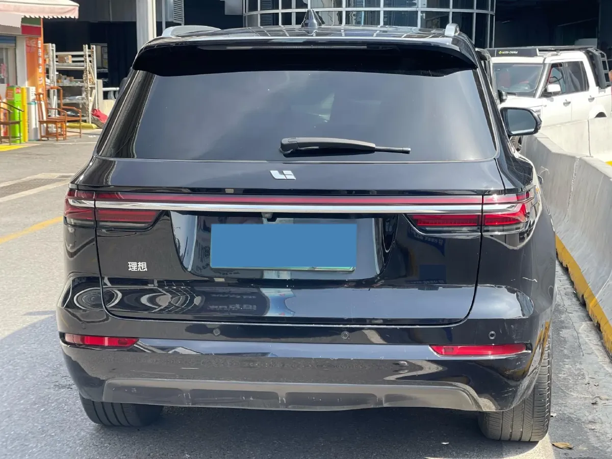 2021 Li ONE Range Extended 131HP REEV 40.5KWH,autocango,china used car exporter,china ev exporter,chinese used car exporter,chinese used ev exporter