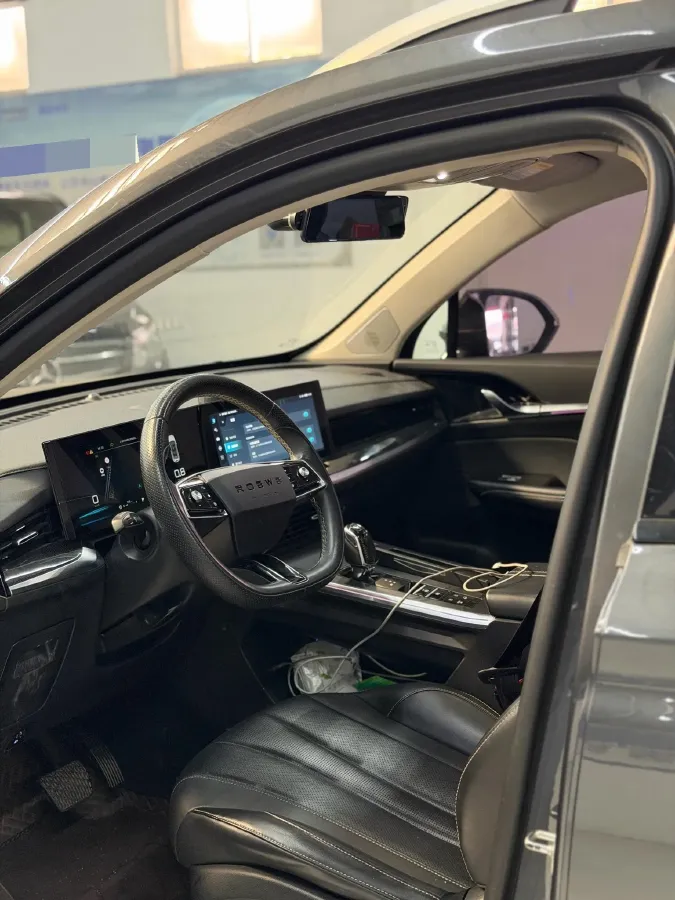 2022 Roewe RX5 MAX 1.5T 181HP L4 6AT,autocango,china used car exporter,china ev exporter,chinese used car exporter,chinese used ev exporter