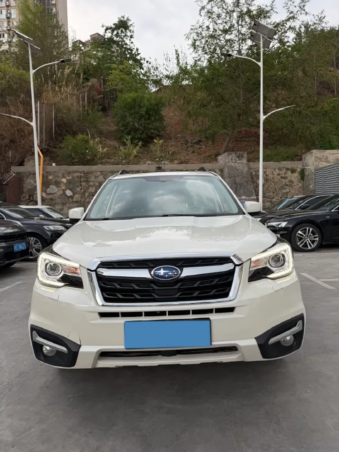 2018 Toyota Camry 2.5L 178HP L4 E-CVT Hybrid,autocango,china used car exporter,china ev exporter,chinese used car exporter,chinese used ev exporter