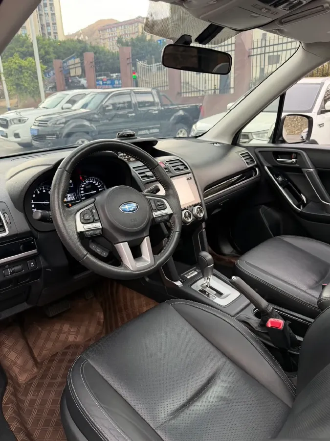 2018 Toyota Camry 2.5L 178HP L4 E-CVT Hybrid,autocango,china used car exporter,china ev exporter,chinese used car exporter,chinese used ev exporter