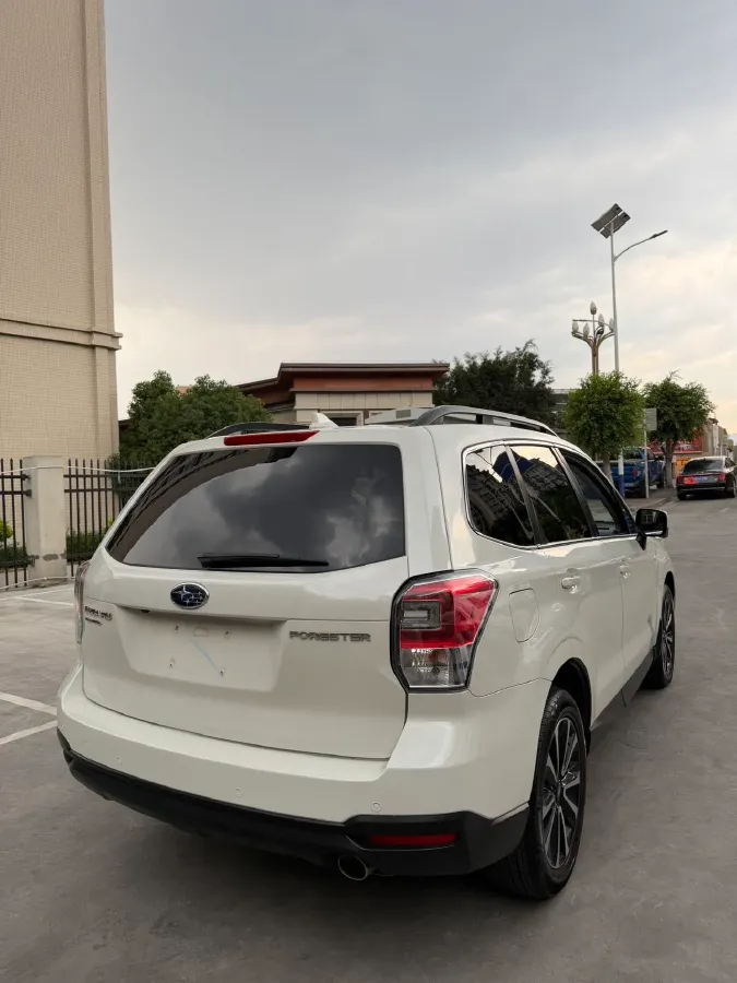 2018 Toyota Camry 2.5L 178HP L4 E-CVT Hybrid,autocango,china used car exporter,china ev exporter,chinese used car exporter,chinese used ev exporter