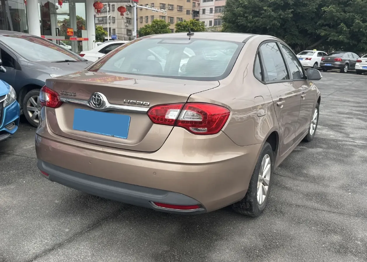 2017 Brilliance Auto H530 1.6L 118HP L4 5AT,autocango,china used car exporter,china ev exporter,chinese used car exporter,chinese used ev exporter