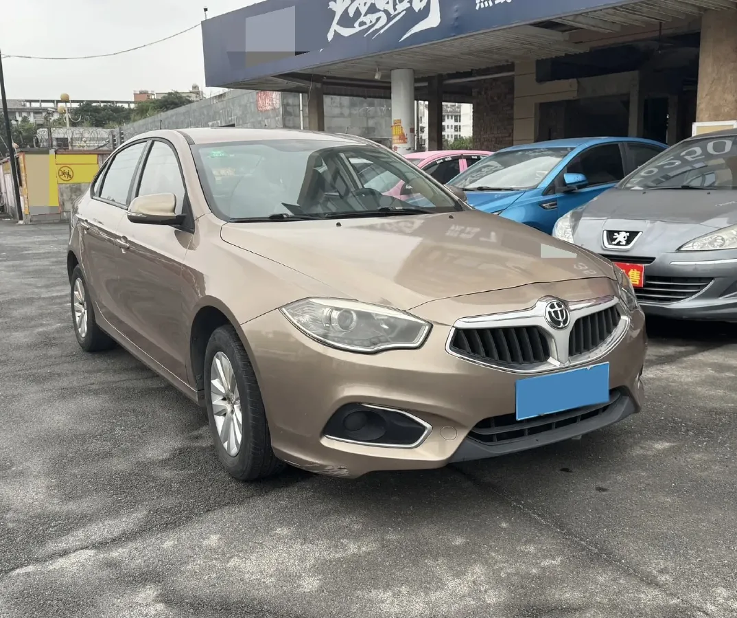 2017 Brilliance Auto H530 1.6L 118HP L4 5AT,autocango,china used car exporter,china ev exporter,chinese used car exporter,chinese used ev exporter