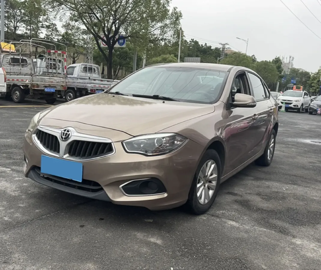 2017 Brilliance Auto H530 1.6L 118HP L4 5AT,autocango,china used car exporter,china ev exporter,chinese used car exporter,chinese used ev exporter