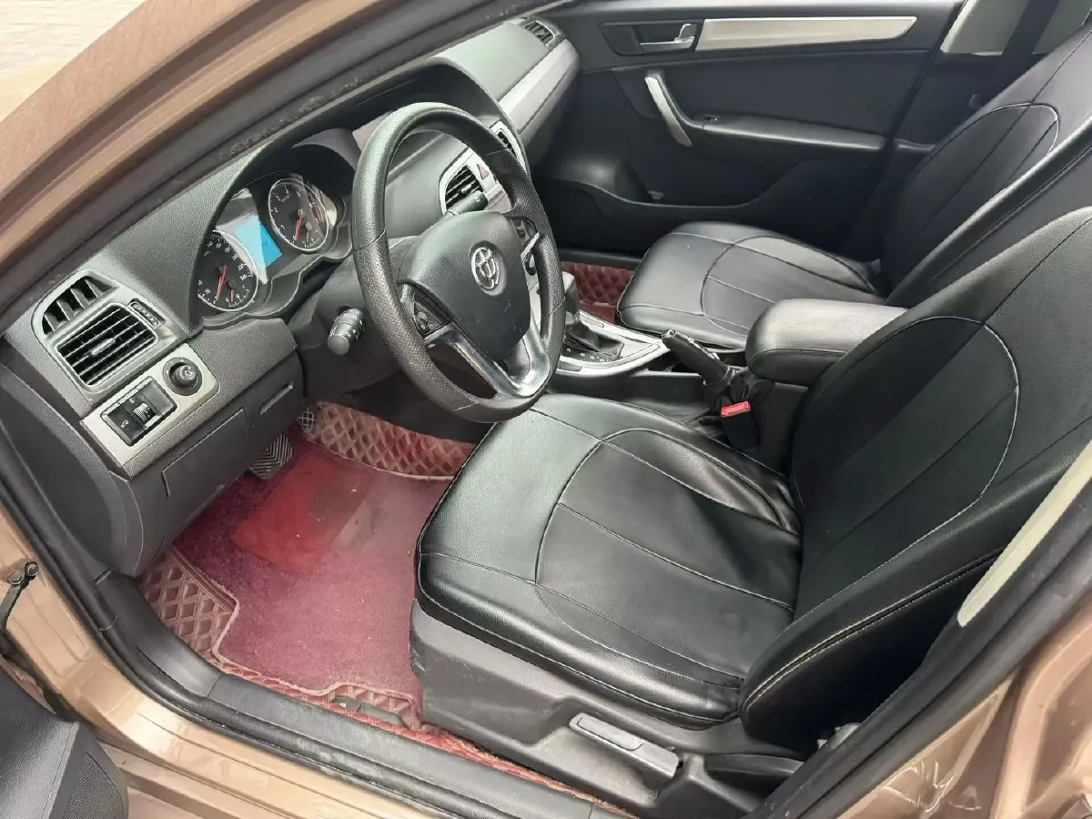 2017 Brilliance Auto H530 1.6L 118HP L4 5AT,autocango,china used car exporter,china ev exporter,chinese used car exporter,chinese used ev exporter