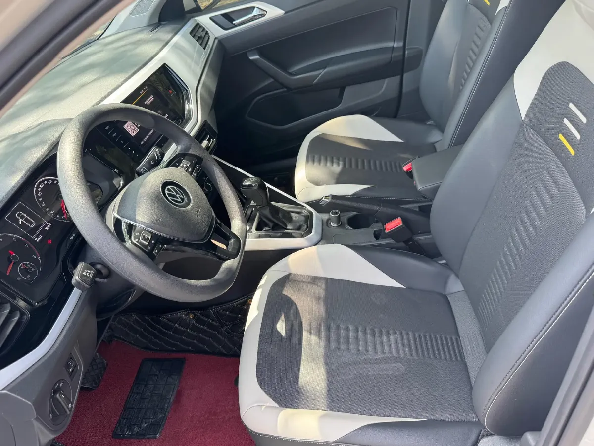 2021 Haval H6 1.5T 169HP L4 7DCT,autocango,china used car exporter,china ev exporter,chinese used car exporter,chinese used ev exporter