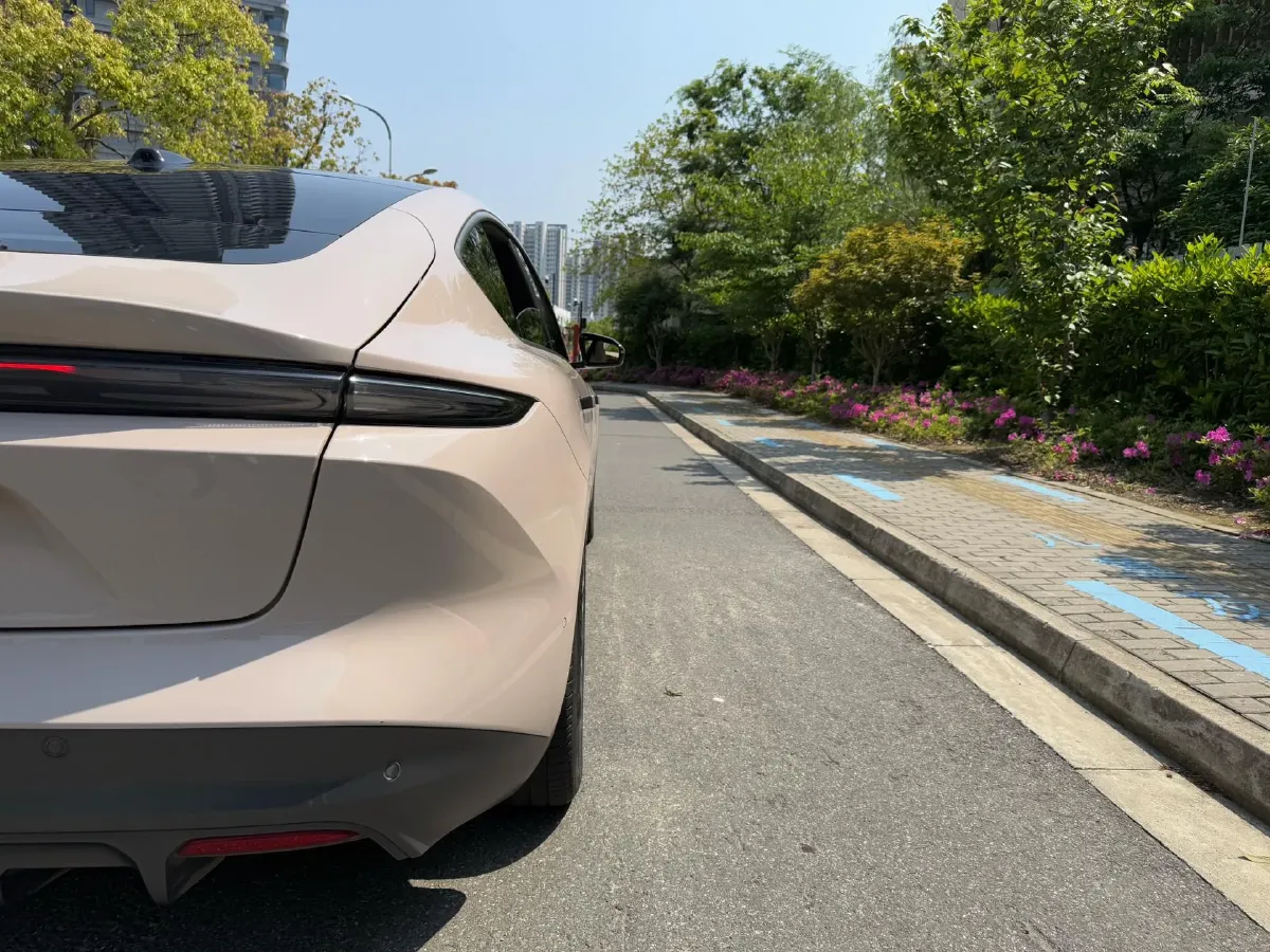 2022 JunTian HeiWuShi Youth 2.0T 203HP L4 6AT,autocango,china used car exporter,china ev exporter,chinese used car exporter,chinese used ev exporter