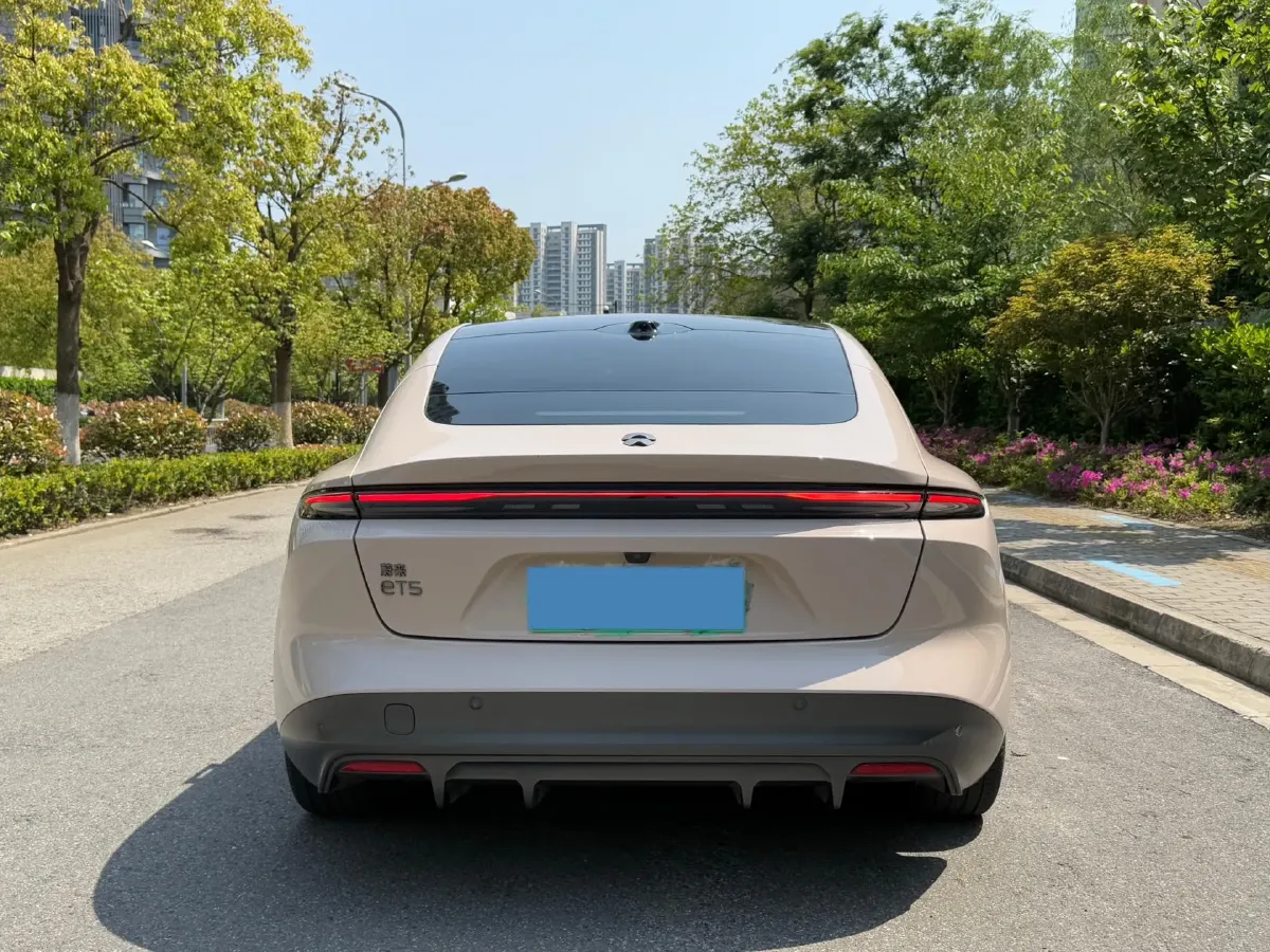 2022 JunTian HeiWuShi Youth 2.0T 203HP L4 6AT,autocango,china used car exporter,china ev exporter,chinese used car exporter,chinese used ev exporter