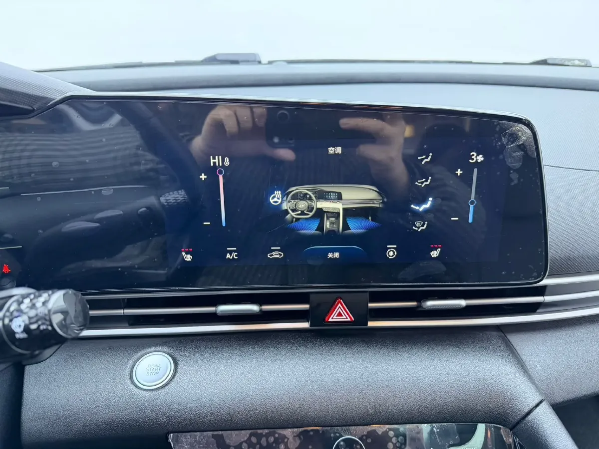 2021 Hyundai Elantra 1.5L 115HP L4 CVT,autocango,china used car exporter,china ev exporter,chinese used car exporter,chinese used ev exporter