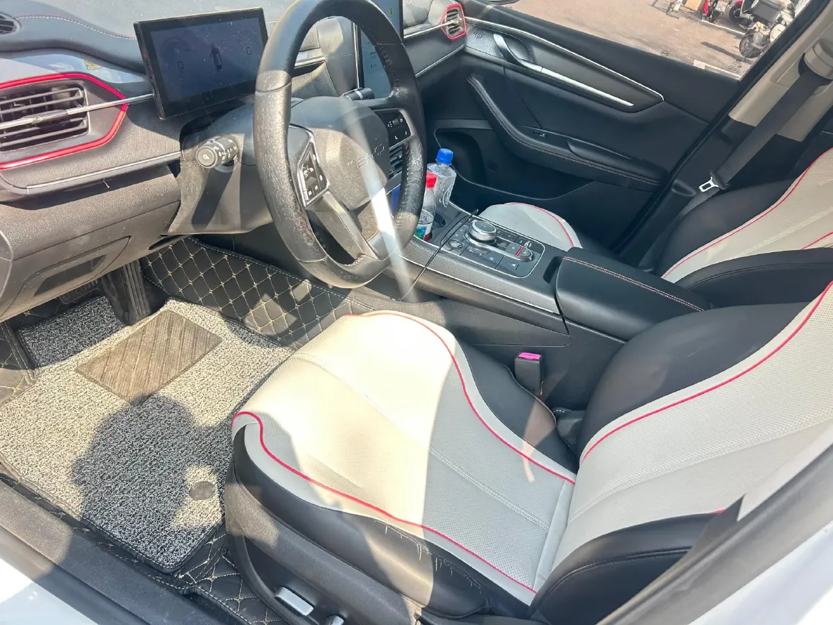 2022 Roewe RX5 MAX 1.5T 181HP L4 6AT,autocango,china used car exporter,china ev exporter,chinese used car exporter,chinese used ev exporter