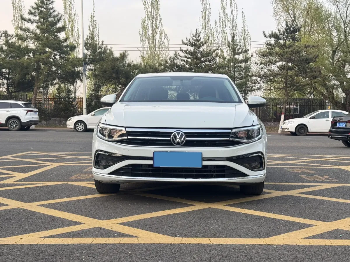 2023 Volkswagen Bora 1.2T 116HP L4 7DCT,autocango,china used car exporter,china ev exporter,chinese used car exporter,chinese used ev exporter