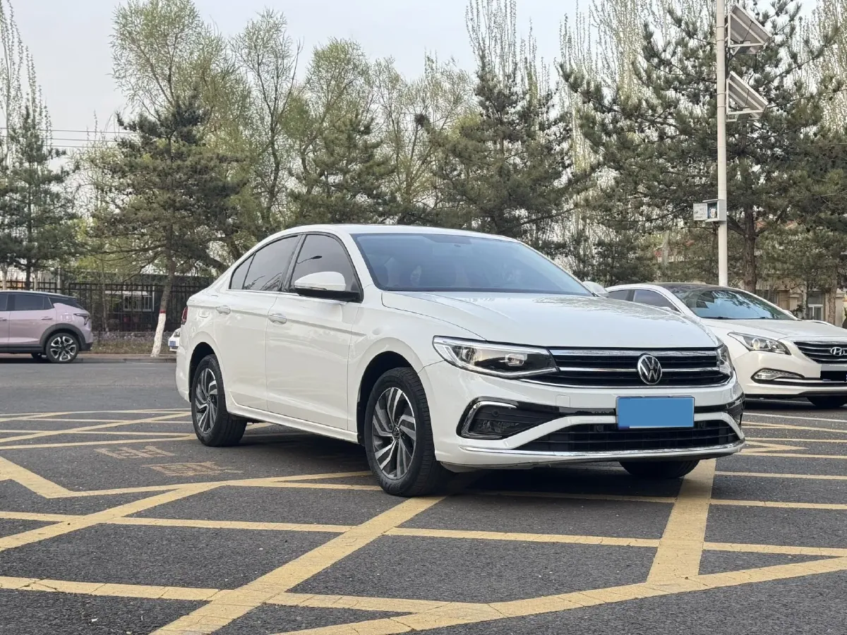 2023 Volkswagen Bora 1.2T 116HP L4 7DCT,autocango,china used car exporter,china ev exporter,chinese used car exporter,chinese used ev exporter