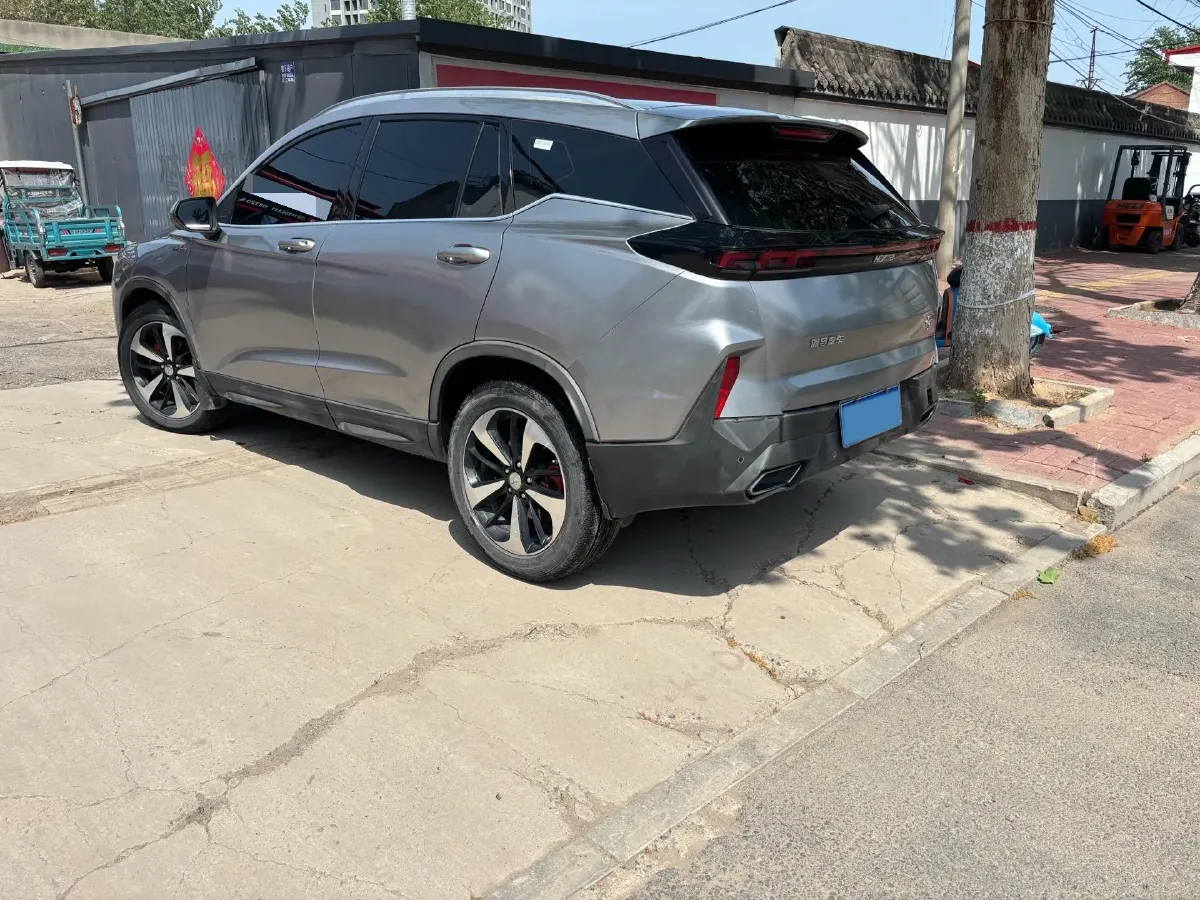 2019 HaiMa 8S 1.6T 195HP L4 6AT,autocango,china used car exporter,china ev exporter,chinese used car exporter,chinese used ev exporter