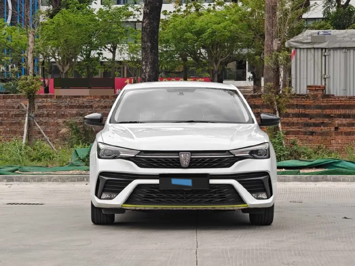 2021 Roewe i5 1.5L 120HP L4 CVT,autocango,china used car exporter,china ev exporter,chinese used car exporter,chinese used ev exporter