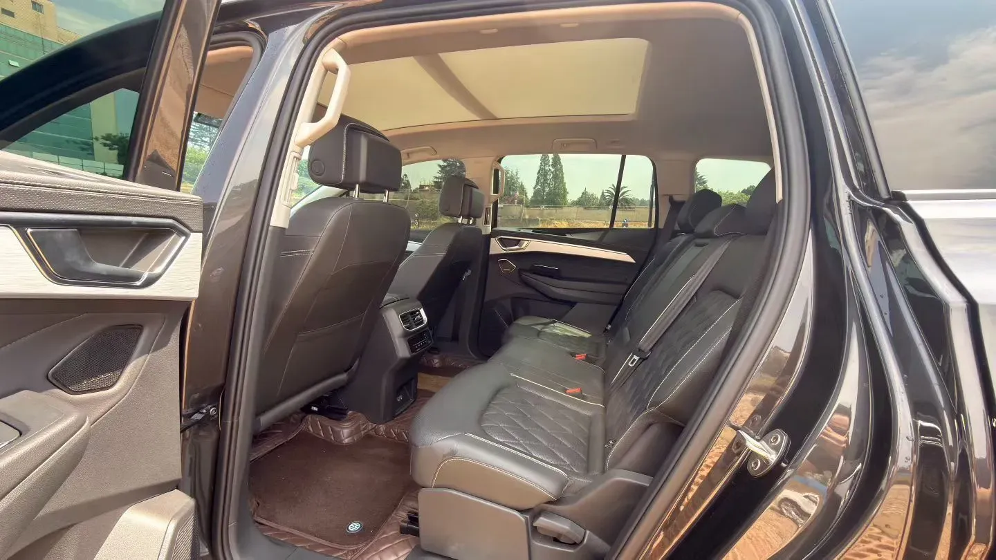 2022 Volkswagen Talagon 2.0T 220HP L4 7DCT,autocango,china used car exporter,china ev exporter,chinese used car exporter,chinese used ev exporter