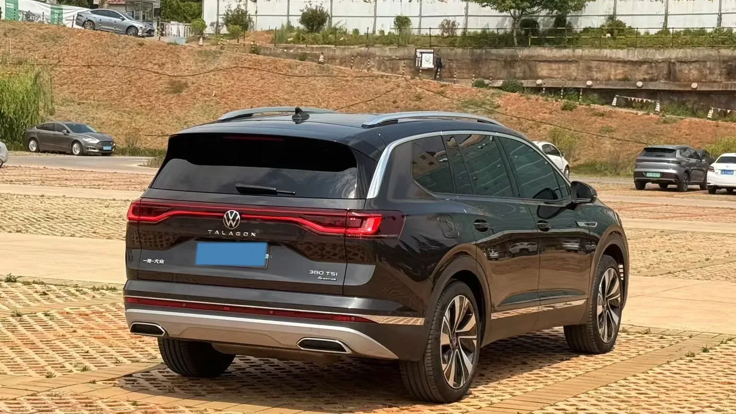 2022 Volkswagen Talagon 2.0T 220HP L4 7DCT,autocango,china used car exporter,china ev exporter,chinese used car exporter,chinese used ev exporter