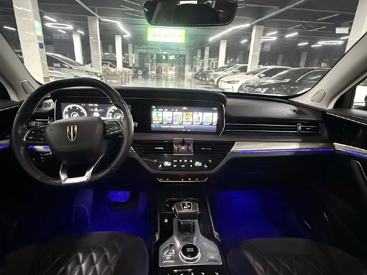 2019 HongQi HS5 2.0T 224HP L4 6AT,autocango,china used car exporter,china ev exporter,chinese used car exporter,chinese used ev exporter