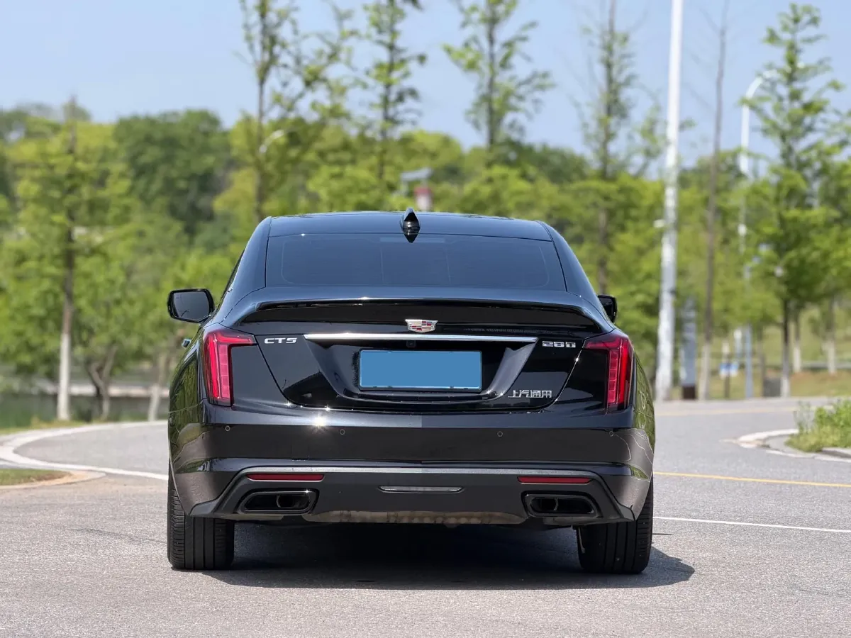 2024 Cadillac CT5 2.0T 237HP L4 10AT,autocango,china used car exporter,china ev exporter,chinese used car exporter,chinese used ev exporter