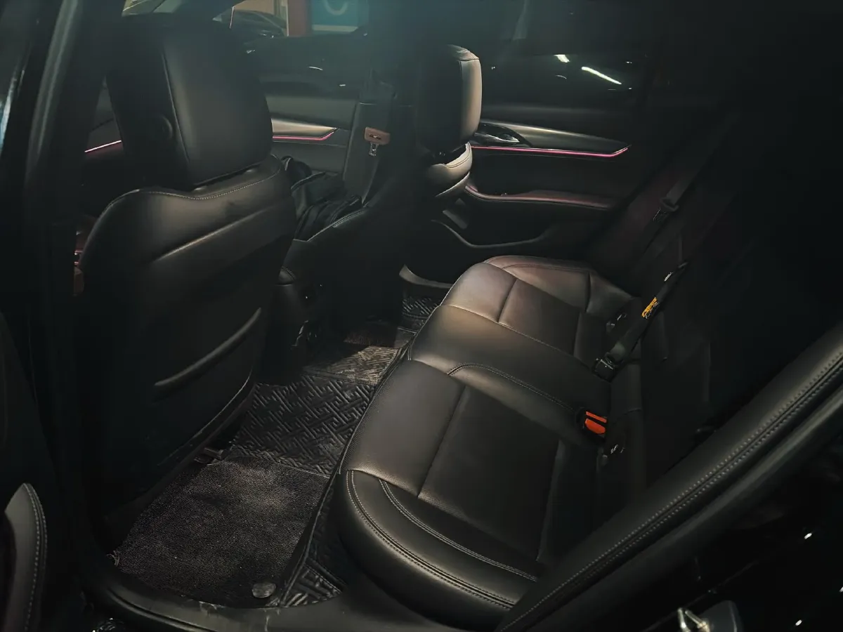 2024 Cadillac CT5 2.0T 237HP L4 10AT,autocango,china used car exporter,china ev exporter,chinese used car exporter,chinese used ev exporter