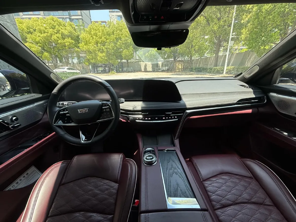 2023 Cadillac CT6 2.0T 237HP L4 10AT,autocango,china used car exporter,china ev exporter,chinese used car exporter,chinese used ev exporter