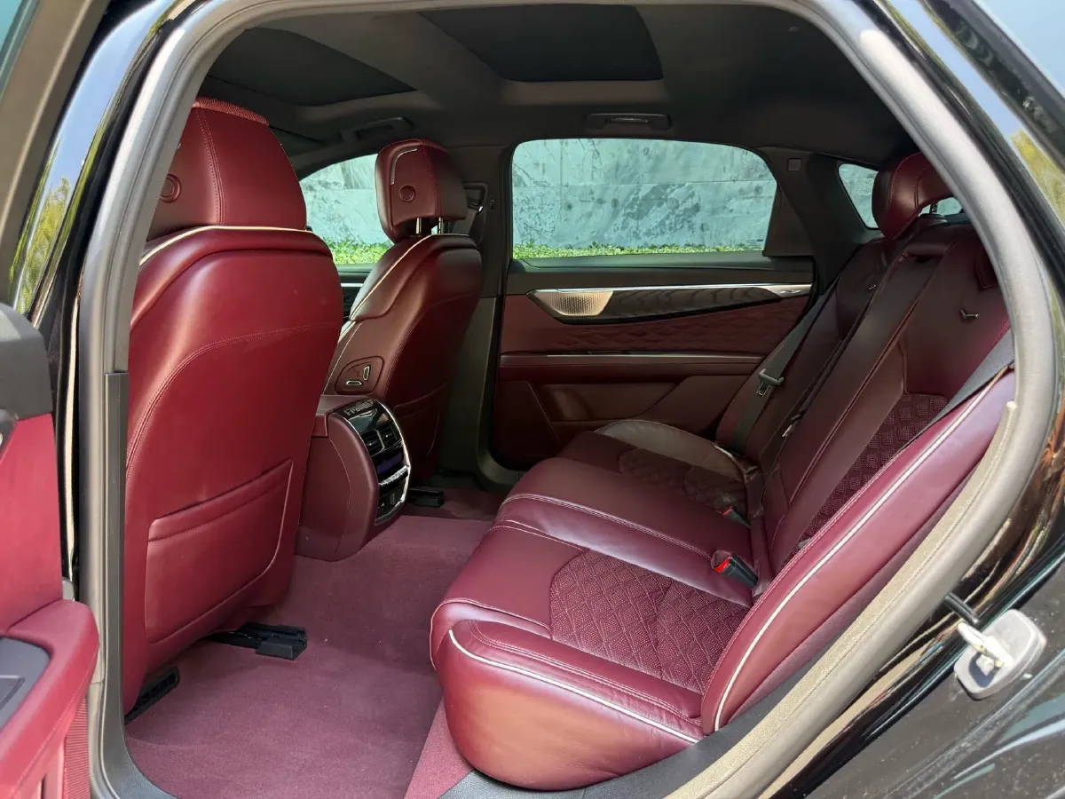 2023 Cadillac CT6 2.0T 237HP L4 10AT,autocango,china used car exporter,china ev exporter,chinese used car exporter,chinese used ev exporter