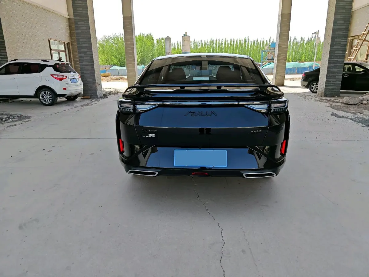 2024 DongFeng Aeolus YiXuan 1.5L 125HP L4 6DCT,autocango,china used car exporter,china ev exporter,chinese used car exporter,chinese used ev exporter