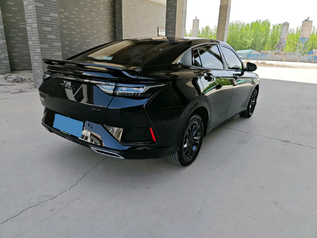 2024 DongFeng Aeolus YiXuan 1.5L 125HP L4 6DCT,autocango,china used car exporter,china ev exporter,chinese used car exporter,chinese used ev exporter