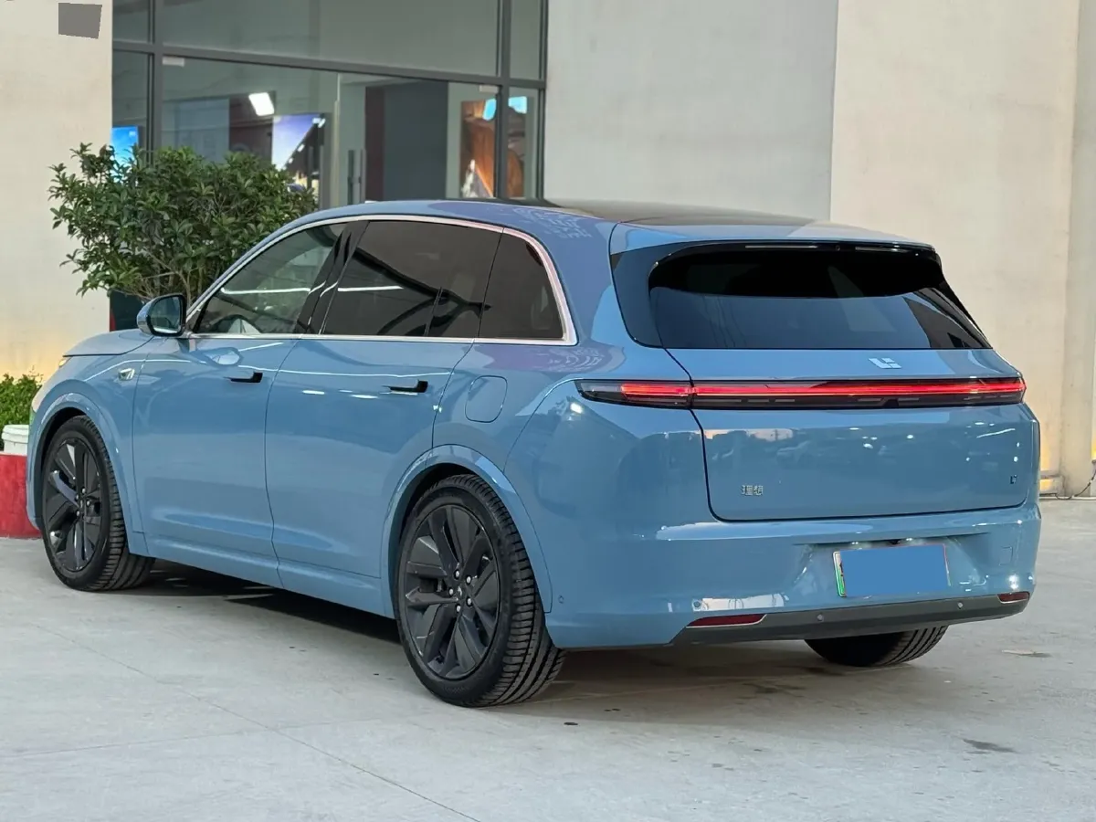 2023 Li L7 Range Extended 154HP REEV 40.9KWH,autocango,china used car exporter,china ev exporter,chinese used car exporter,chinese used ev exporter