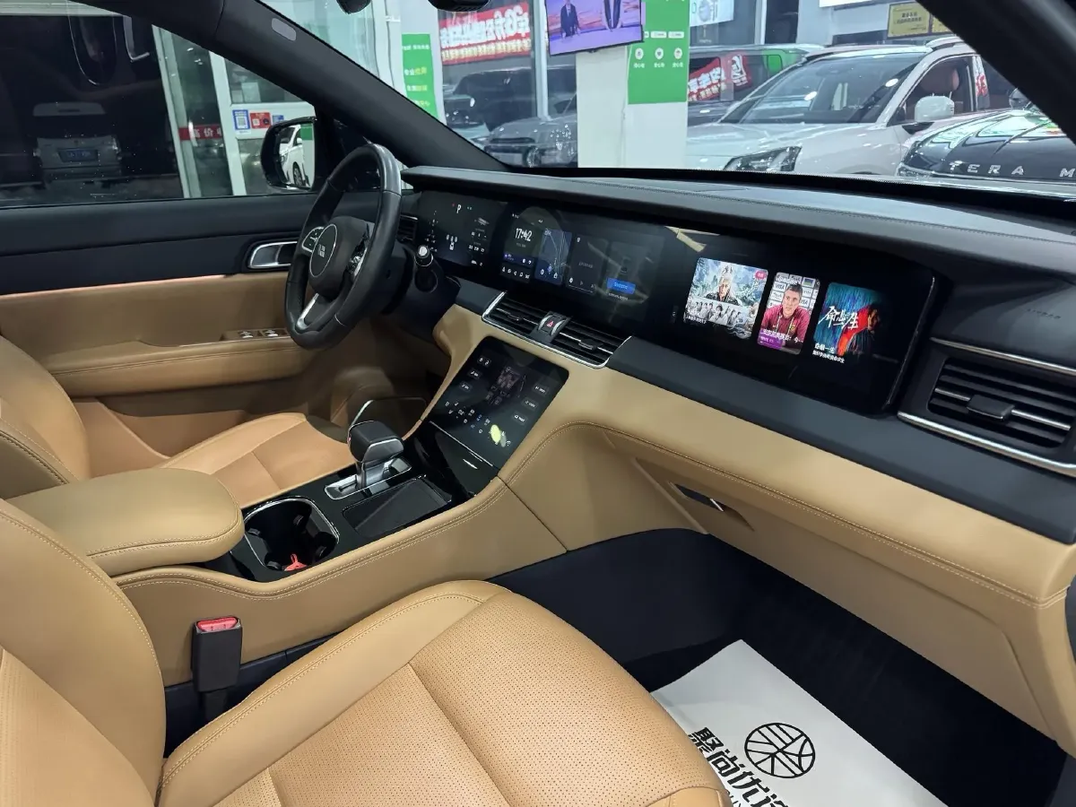 2021 Li ONE Range Extended 131HP REEV 40.5KWH,autocango,china used car exporter,china ev exporter,chinese used car exporter,chinese used ev exporter