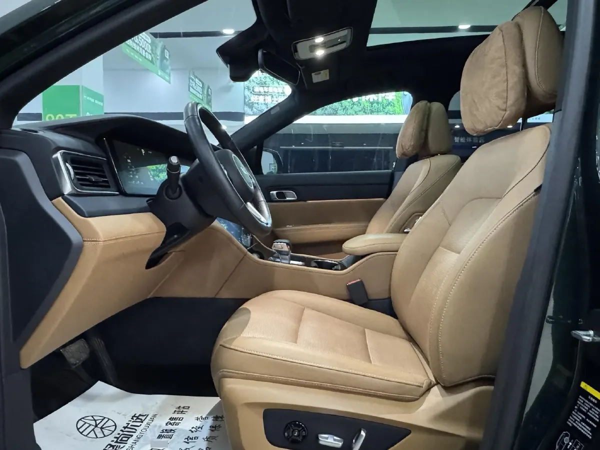 2021 Li ONE Range Extended 131HP REEV 40.5KWH,autocango,china used car exporter,china ev exporter,chinese used car exporter,chinese used ev exporter