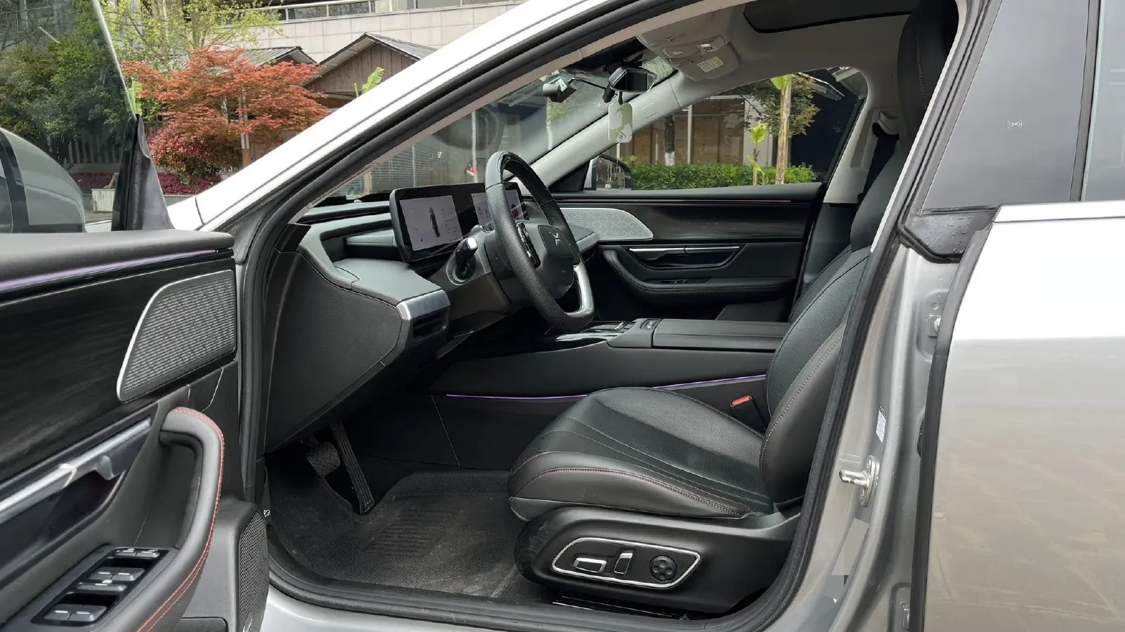 2022 DongFeng Forthing M7 2.0T 224HP L4 8AT,autocango,china used car exporter,china ev exporter,chinese used car exporter,chinese used ev exporter