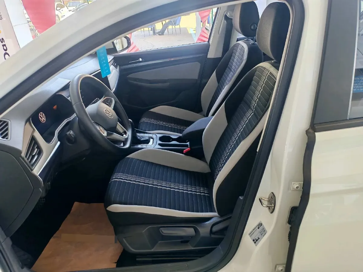 2024 Volkswagen Bora 1.2T 116HP L4 7DCT,autocango,china used car exporter,china ev exporter,chinese used car exporter,chinese used ev exporter