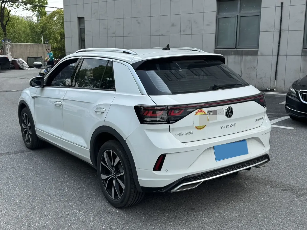2023 Volkswagen T-Roc 1.5T 160HP L4 7DCT,autocango,china used car exporter,china ev exporter,chinese used car exporter,chinese used ev exporter