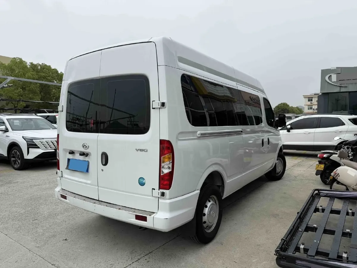 2024 MAXUS XinTu EV80 BEV 77KWH,autocango,china used car exporter,china ev exporter,chinese used car exporter,chinese used ev exporter
