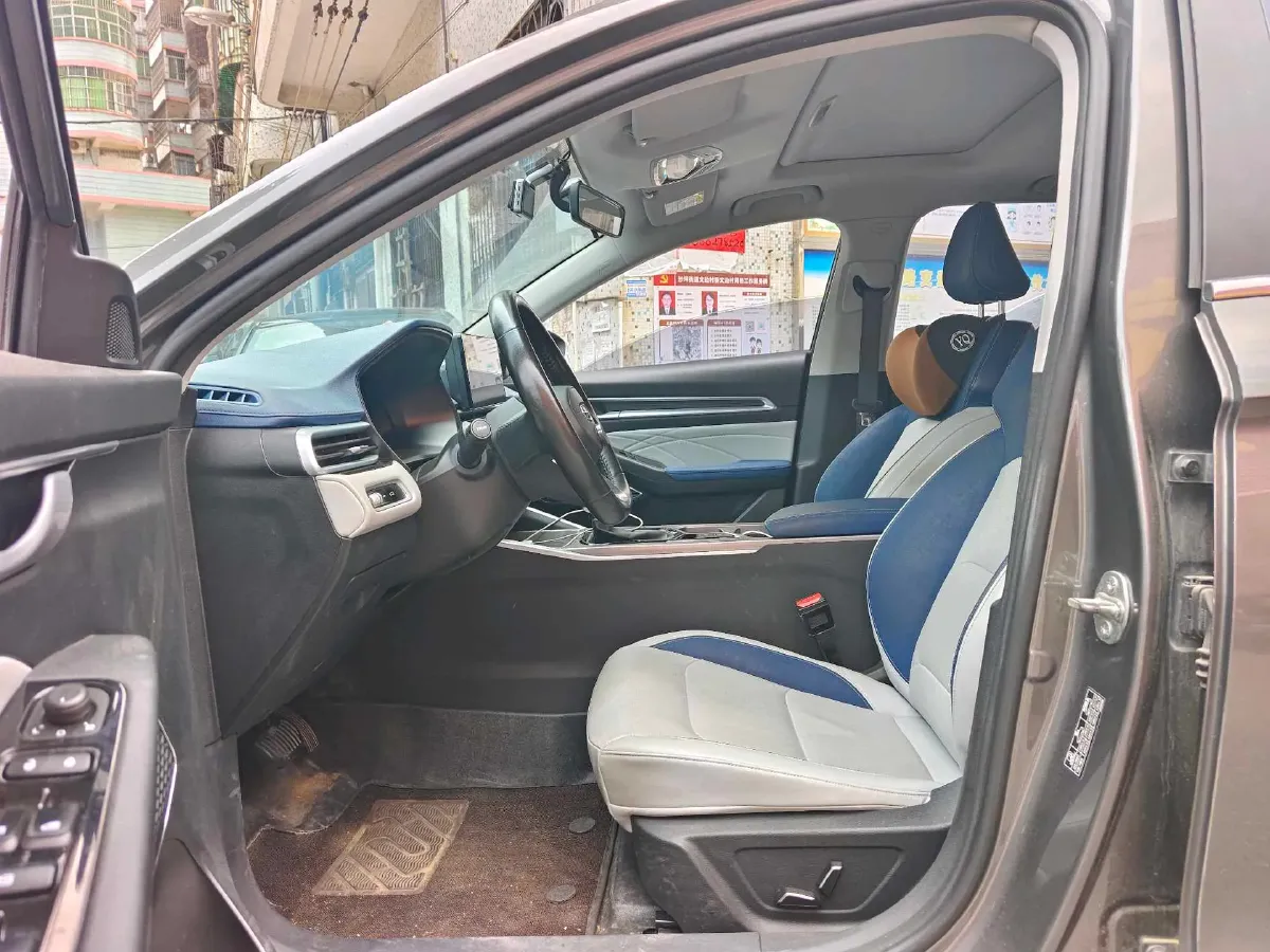 2022 Geely Emgrand 1.5L 114HP L4 CVT,autocango,china used car exporter,china ev exporter,chinese used car exporter,chinese used ev exporter