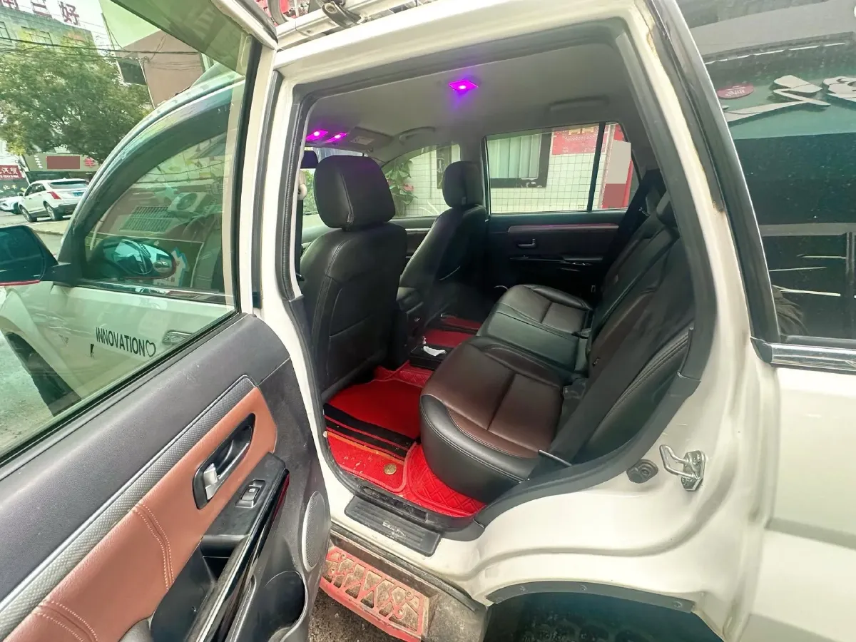 2018 Haval H5 Class 2.0T 190HP L4 6MT,autocango,china used car exporter,china ev exporter,chinese used car exporter,chinese used ev exporter