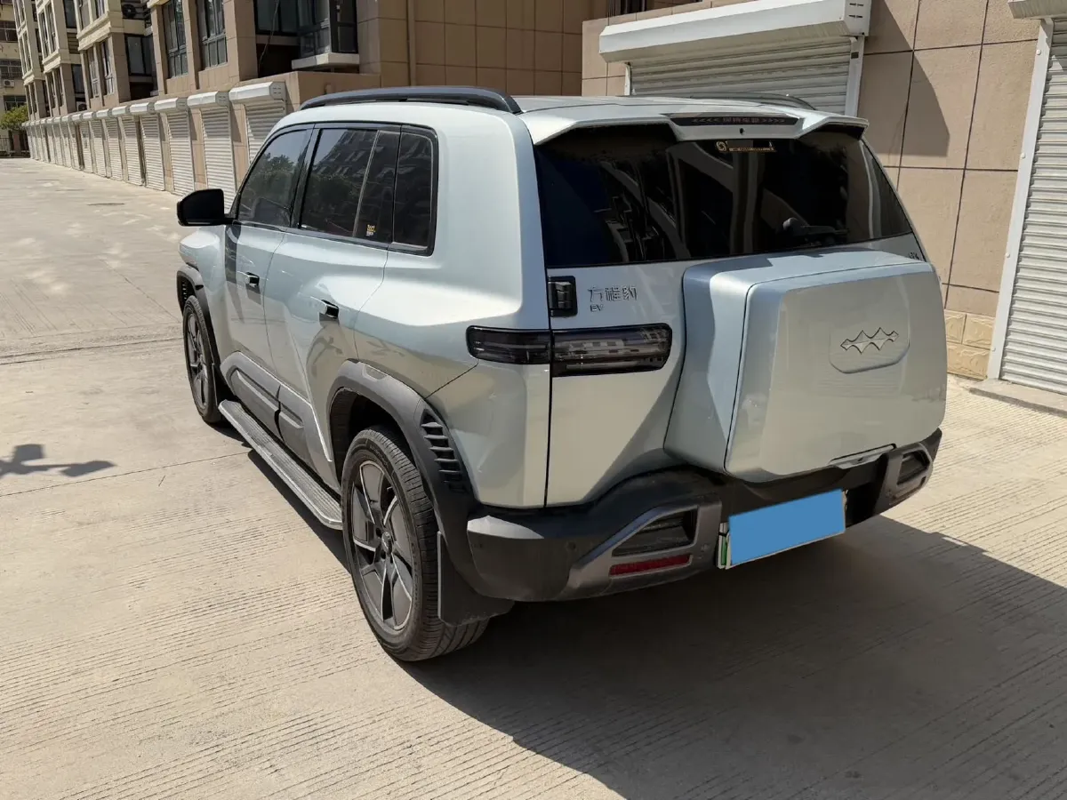 2025 FangChengBao Tai 3 BEV,autocango,china used car exporter,china ev exporter,chinese used car exporter,chinese used ev exporter