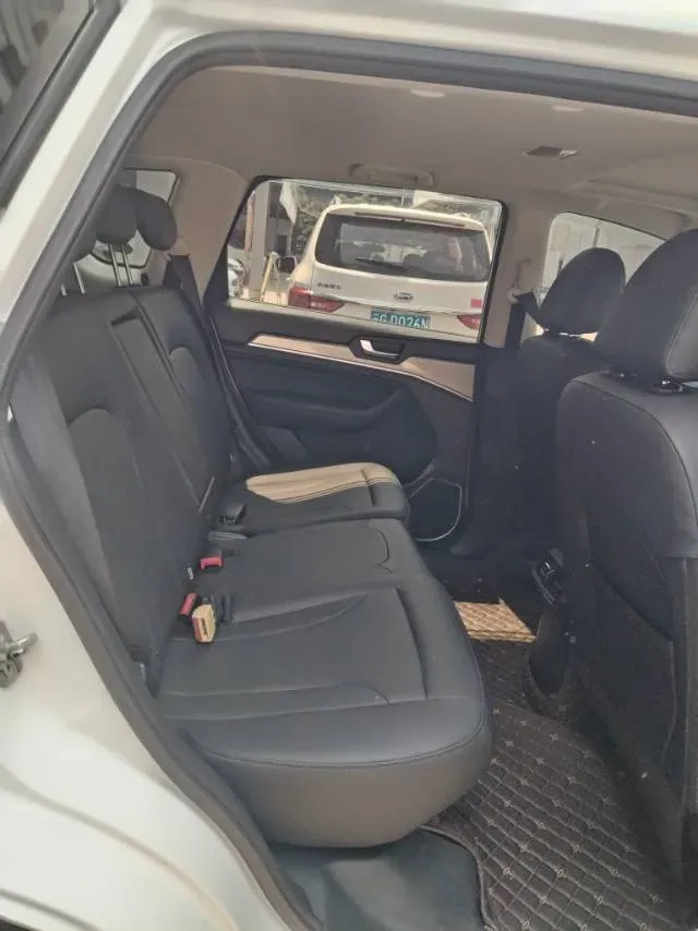 2018 Haval H6 1.5T 150HP L4 6MT,autocango,china used car exporter,china ev exporter,chinese used car exporter,chinese used ev exporter