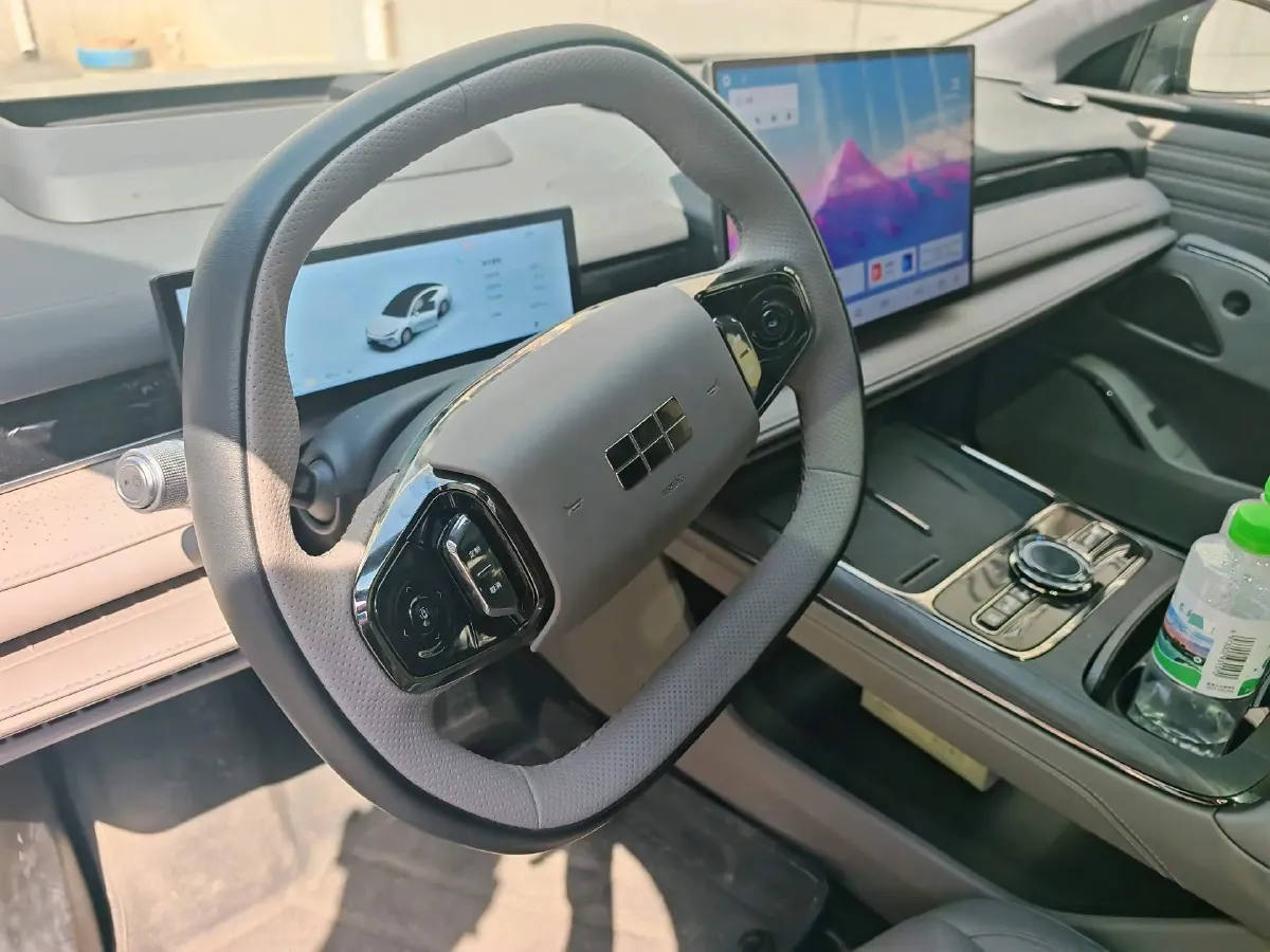 2025 Geely Galaxy Starshine 8 1.5T 163HP L4 3DHT PHEV 27.69KWH,autocango,china used car exporter,china ev exporter,chinese used car exporter,chinese used ev exporter