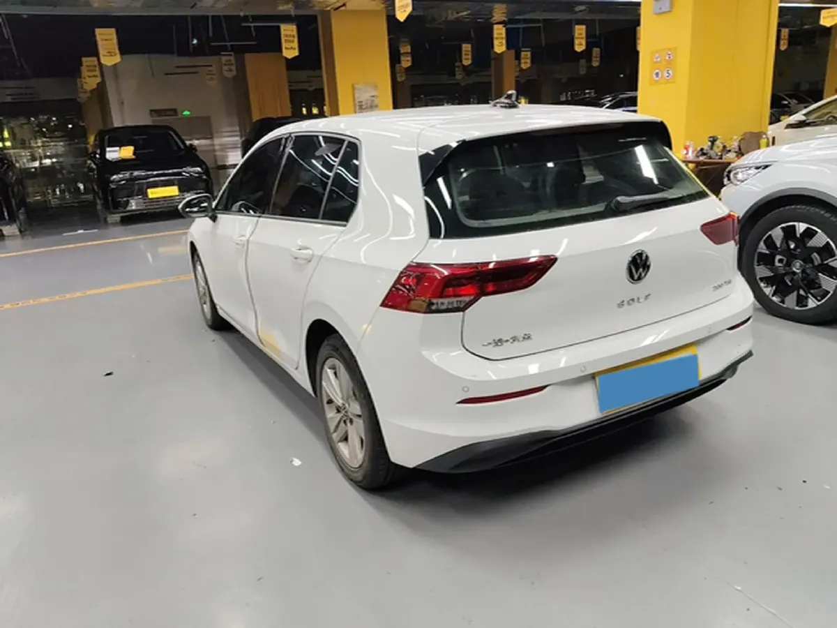 2023 Volkswagen Golf 1.2T 116HP L4 7DCT,autocango,china used car exporter,china ev exporter,chinese used car exporter,chinese used ev exporter