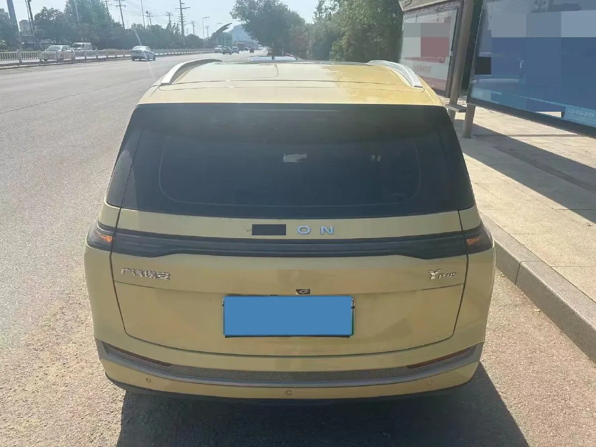 2022 Geely Okavango 1.8T 184HP L4 7DCT,autocango,china used car exporter,china ev exporter,chinese used car exporter,chinese used ev exporter